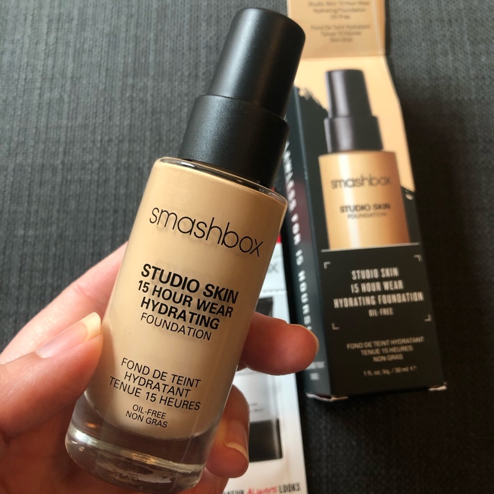 Smashbox long wear hydrating foundation full size shade 1.1